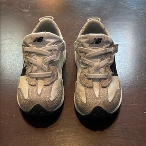 New Balance Kids Silver Birch Gray with Black Trim 327 Sneakers
